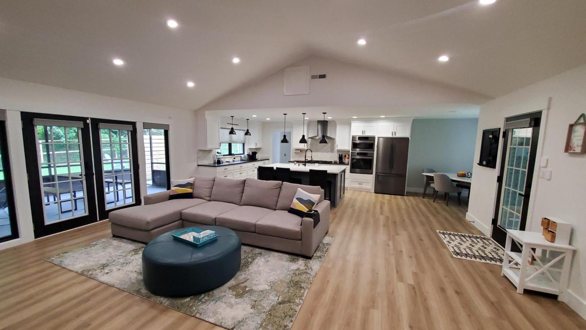 Mid-Century Modern Impeccable Remodel With Hot Tub Villa Asheville Exterior photo