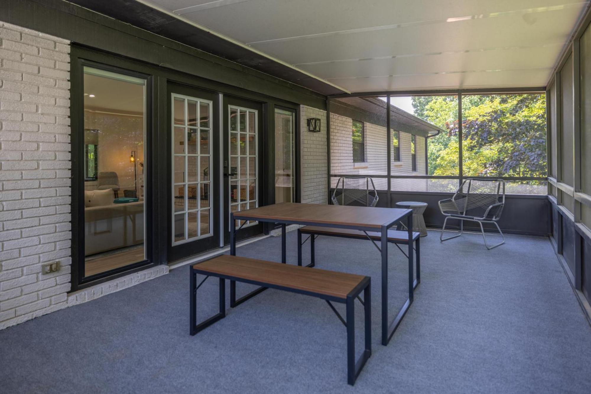 Mid-Century Modern Impeccable Remodel With Hot Tub Villa Asheville Exterior photo